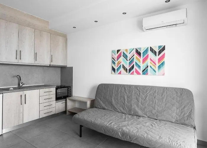 Blue Horizon 4 Apartment *